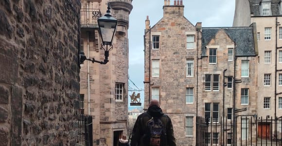 Edinburgh Storytelling Walking Tour to Greyfriars Bobby