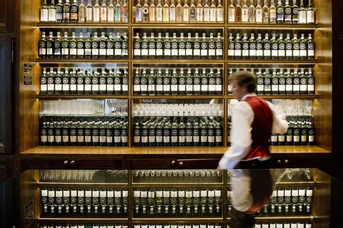 Edinburgh Food & Drink Tour with Eat Walk Tours