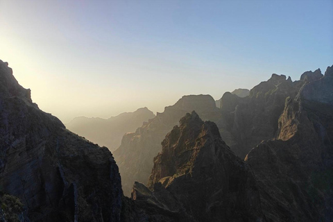 Madeira: Sunset at Pico Arieiro and the Stairway to Heaven Madeira: Sunset at Pico Arieiro and Escadaria do Céu
