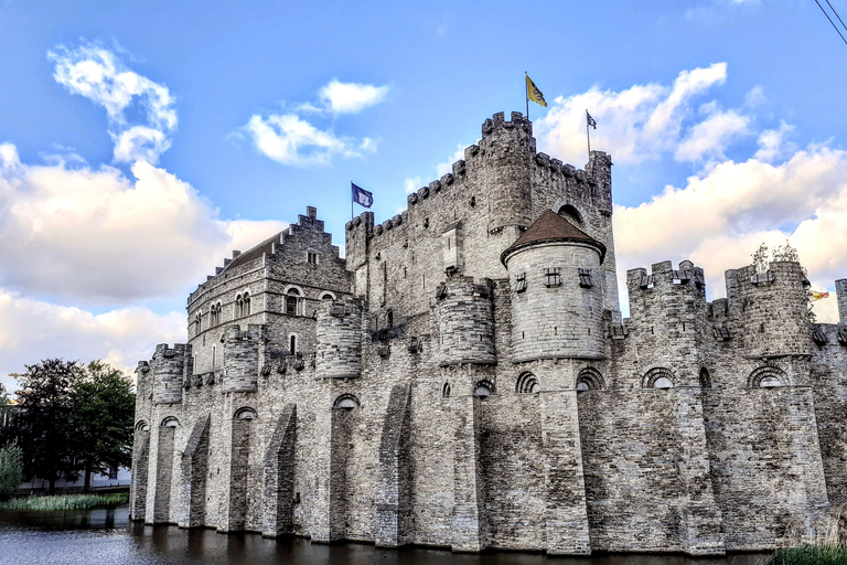 布鲁日根特一日旅行（布鲁塞尔豪华车）布鲁日和根特一日旅行（从布鲁塞尔出发，乘坐豪华车）