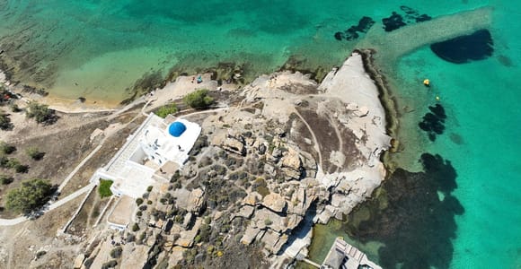 Paros: Customizable Private Tour of Naoussa & Lefkes
