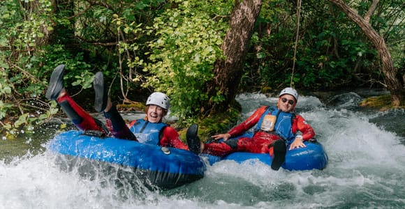 Tubing-Abenteuer mit Picknick