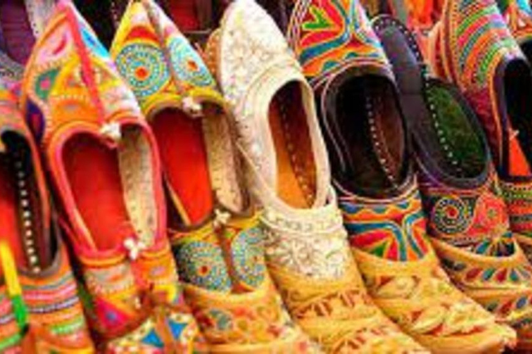 Famous Shopping Tour with Carpet and Textile Workshop Shopping Tour with Carpet and Textile Workshop