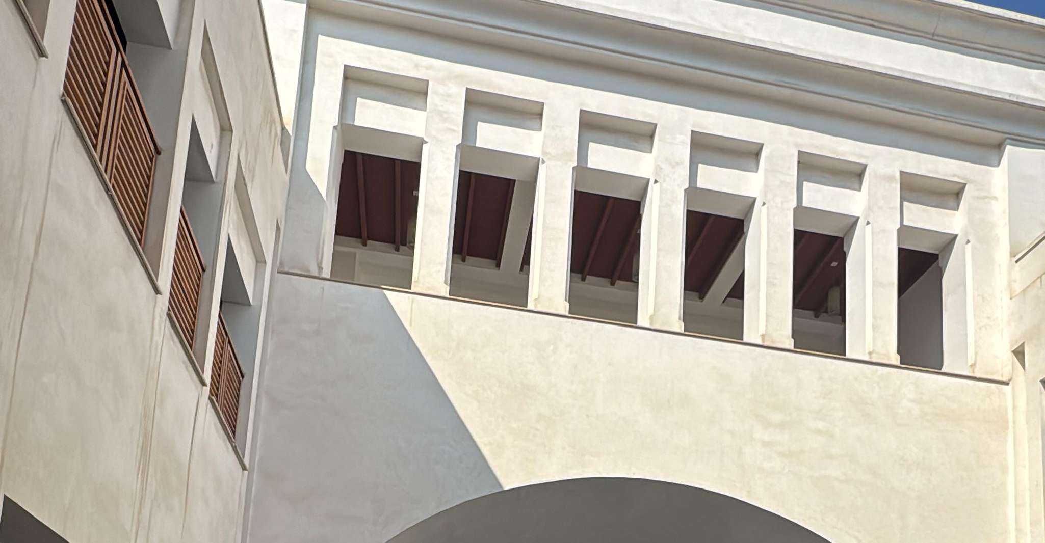 Discover Bahrain: Private Guided City Tour with Lunch photo 10