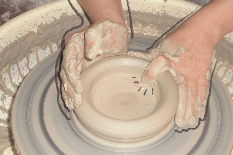 Tbilisi: Pottery Wheel Workshop at MA Ceramic Studio