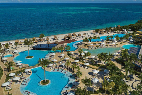 Privater Shuttle vom Dreams Natura Resort zum Flughafen CUN