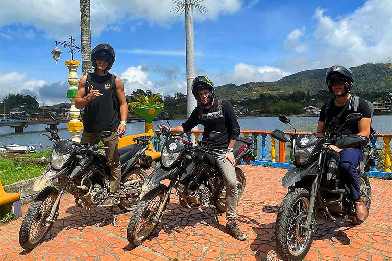 1 jour de visite à Guatape1 jour Guatape