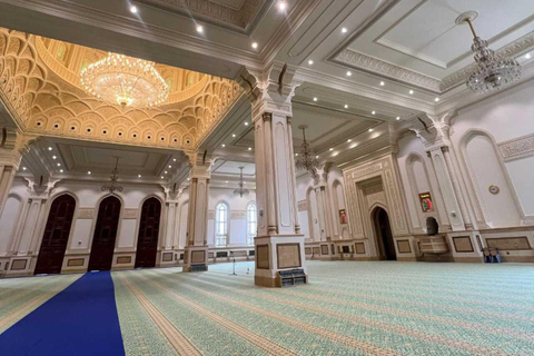 Private Tour Salalah City &amp; West of Salalah