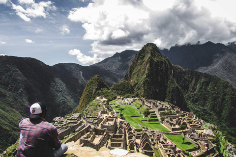 Machu Picchu tour privado en tren todo incluido