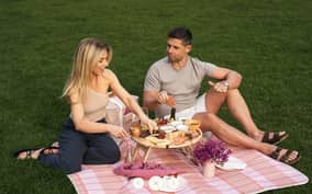 Romantic Picnic for Two