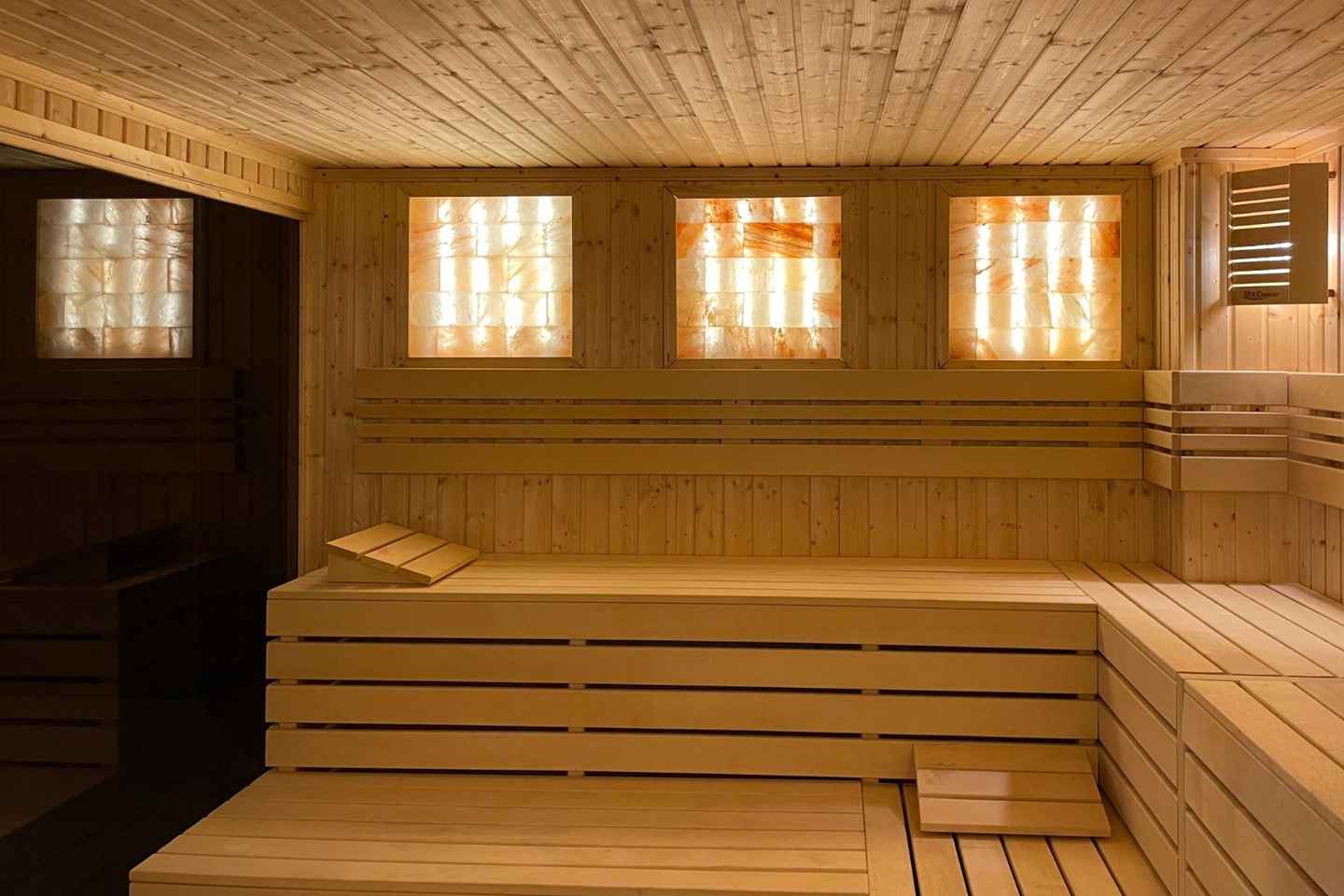 ボロヴェッツ発:癒しの温泉リトリート