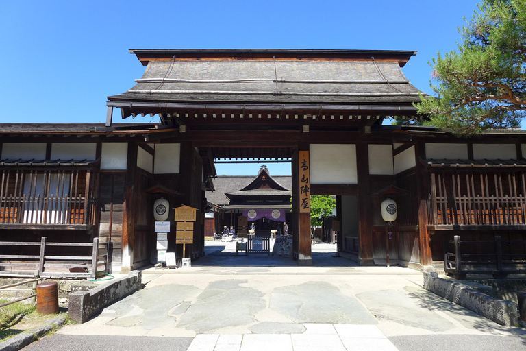 Osaka：3-day trip from Osaka to Shirakawa-go