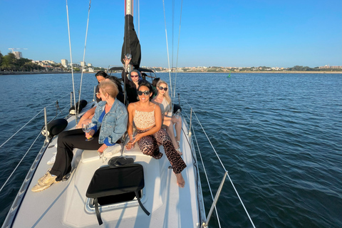 Porto: Charming Sailboat Cruise Sunset