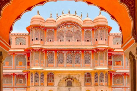 From New Delhi: Jaipur Private Guided Tour with Hotel PickupTour with Entry Fees