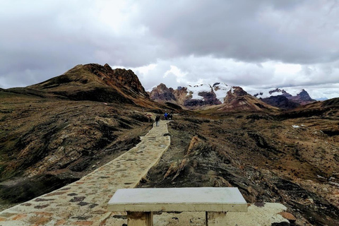 Huaraz: Dia inteiro Nevado Pastoruri + Águas Espumantes