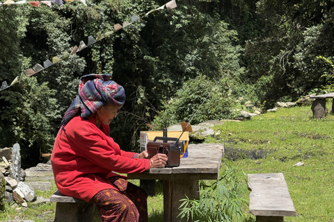 Pokhara:Zoological Park & Lake Suspension Bridge Guided Tour