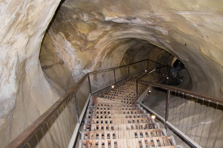 Kutaisi: Mtskheta, Uplistsikhe, Gori & Stalin Museum Tour