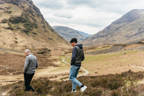 Depuis Édimbourg : excursion à thème Outlander de 2 joursChambre avec lits jumeaux et salle de bain privative