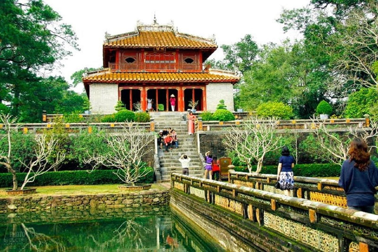 Hue : Royal Tombs- Thien Mu Pagoda- Dragon Boat Private Tour