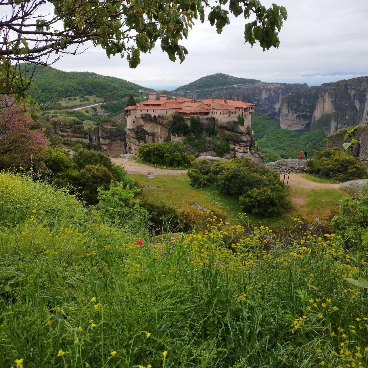 Von Volos aus: Meteora Klöster und Felsen Geführte Tour