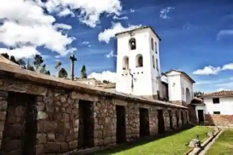 Sacred Valley: Chinchero, Moray and Maras Salt Flats
