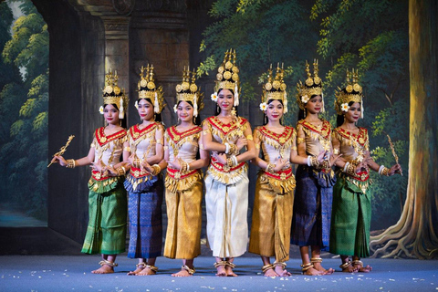 Siem Reap: Apsara Dance Show and Dinner with Hotel transfers