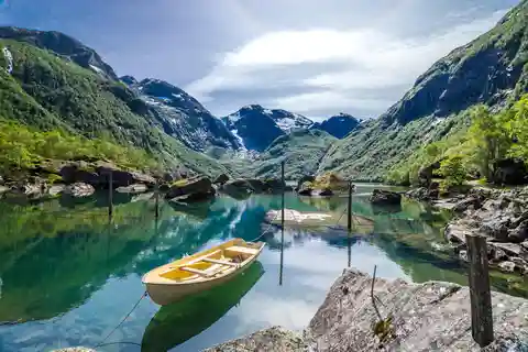 Bergen: Bondhusbreen i Folgefonna nasjonalpark
