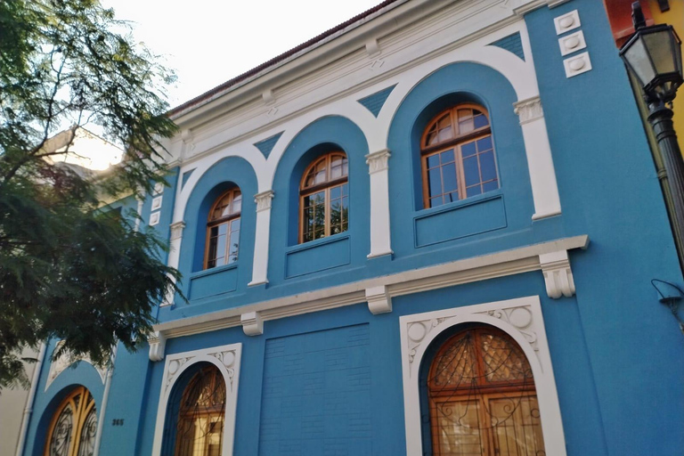 Santiago : Yungay, mémoire, art et visite à pied du quartier