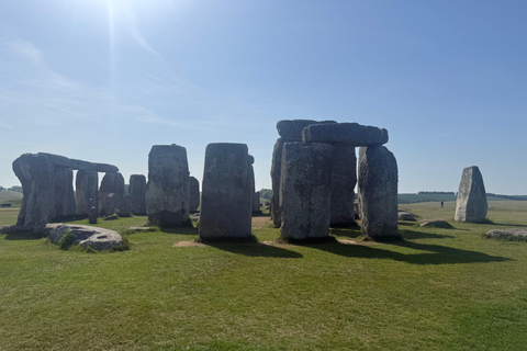 London: Stonehenge and Windsor Castle Private Day Trip