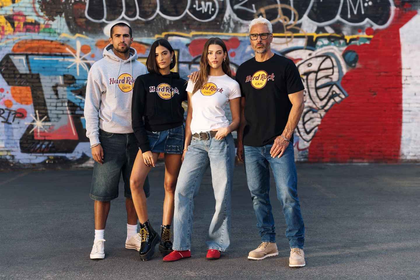 Мюнхен: Обед или ужин в Hard Rock Cafe с готовым меню