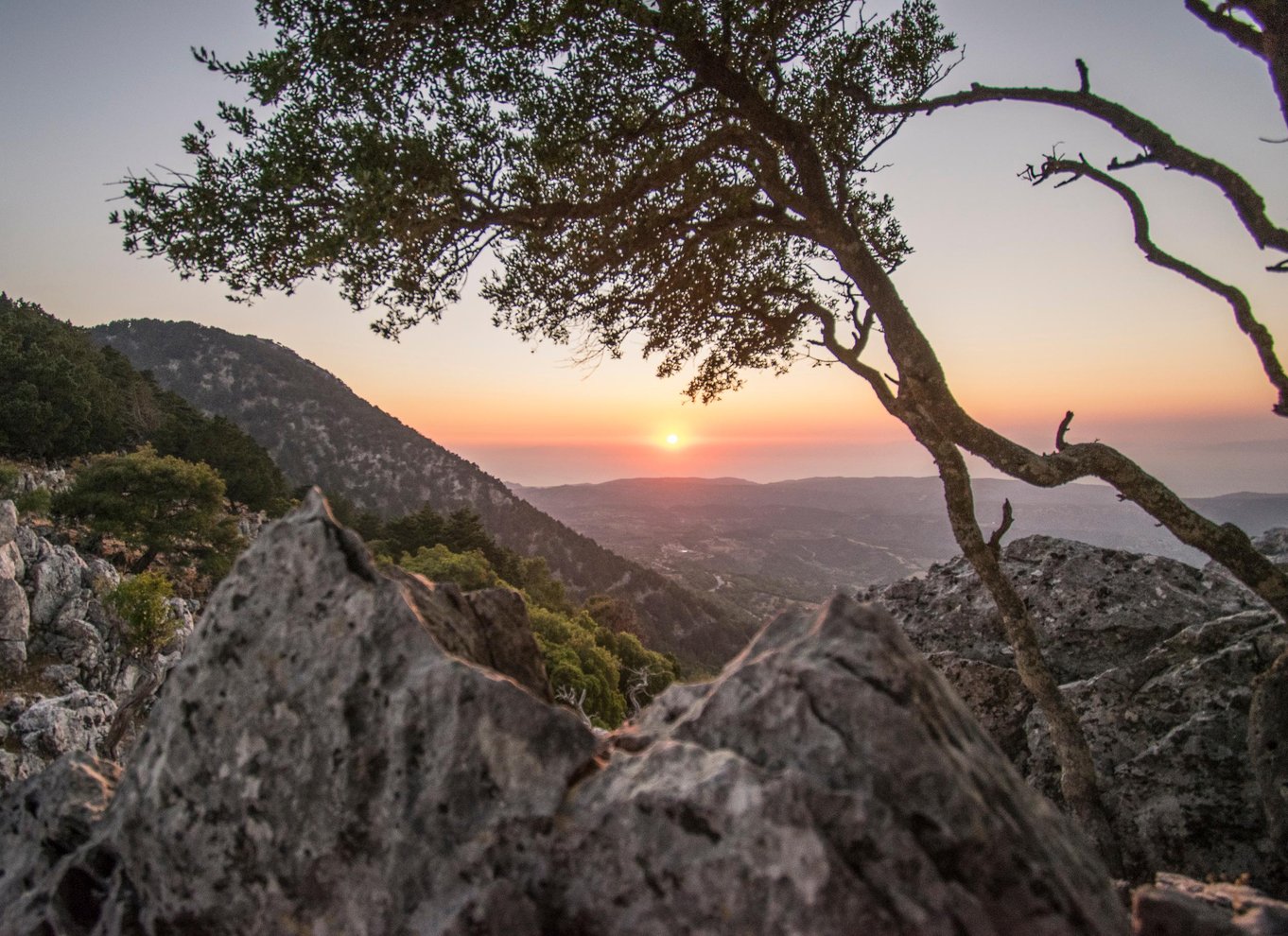 Rhodos: Profitis Ilias guidet vandretur ved solnedgang