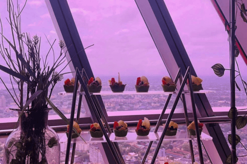 Colombo: Lotus Tower 360° Revolving Buffet & Tuk-Tuk Safari Meet at Lotus Tower Entrance: Restaurant Lunch/Dinner Buffet