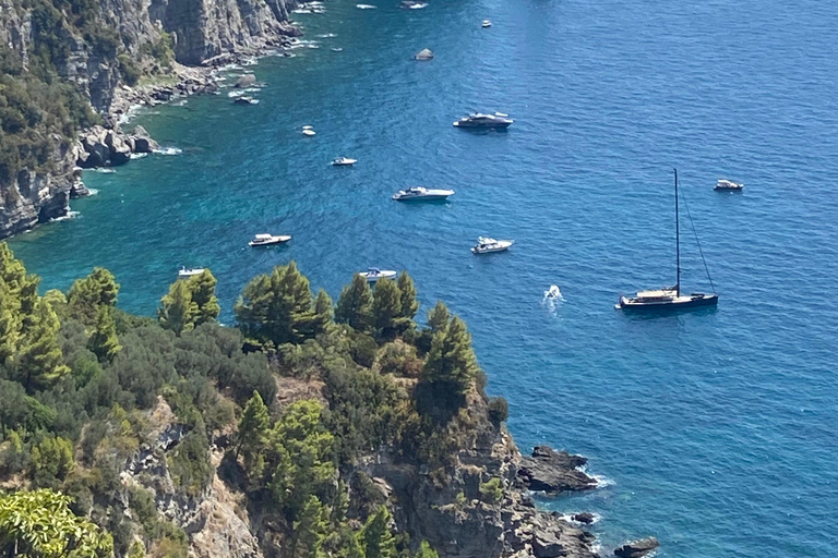 Tour boat Amalfi coast - capri