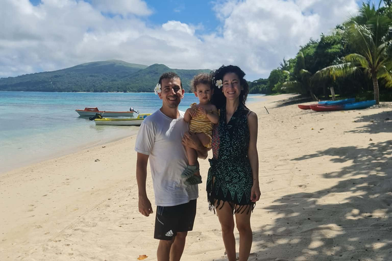 Port Vila: Pele Island Day Tour with Lunch & Snorkeling