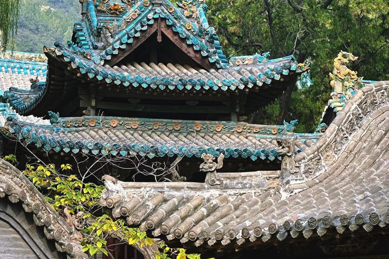 Taiyuan: Buddhist Caves, Jinci Temple & Ancient County Tour Guide for Chinese or English