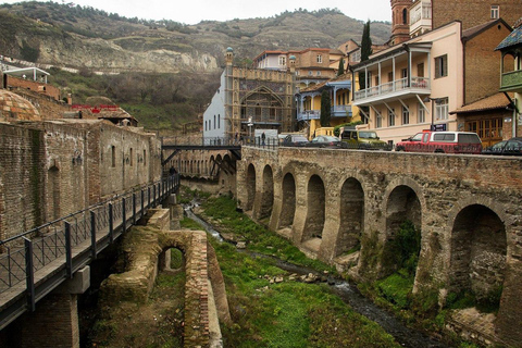 Tbilisi: Walking Tour with Wine Tasting &amp; Beautiful Stories