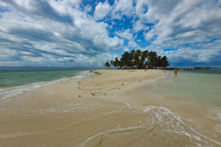 From Panama city: Private Day tour to San Blas Islands