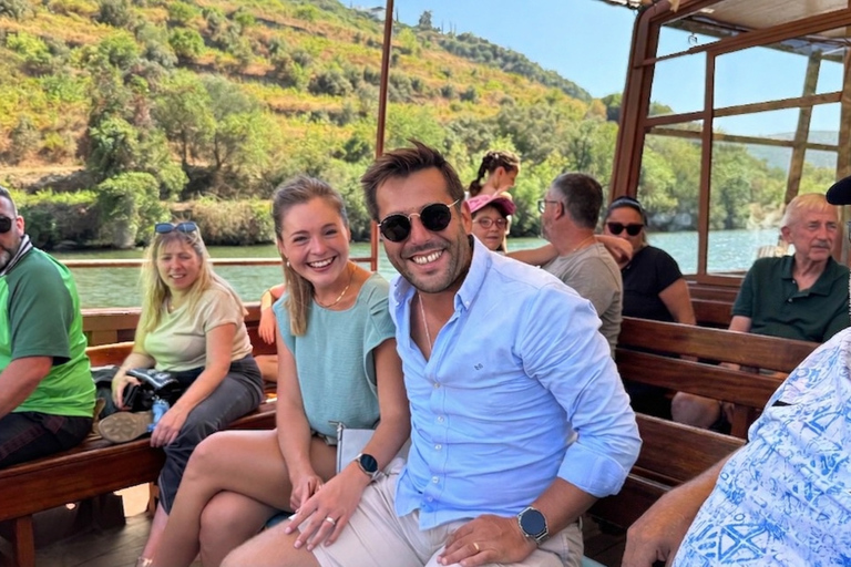 Porto: Douro Valley Train Tour, Cruise, Wine & Lunch