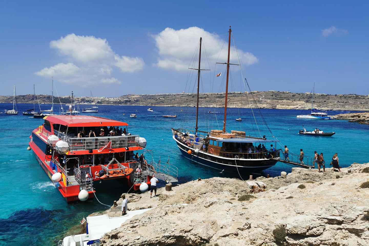 Desde Sliema o Bugibba: Ferry dos islas a Comino y Gozo