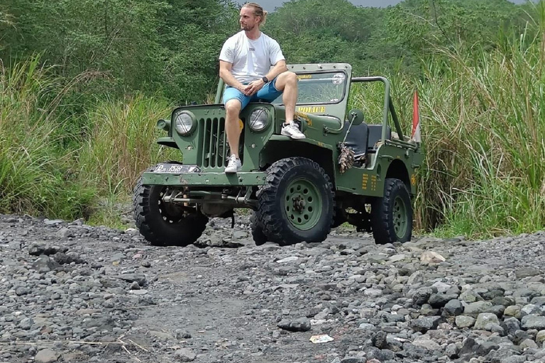 Yogyakarta: Merapi Golden Hour Jeep Small Group SMALL GROUP: Merapi Golden Hour