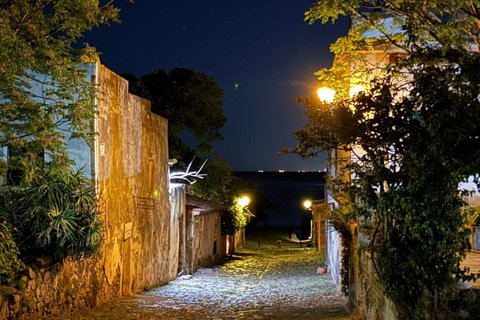 Cologne at sunset: Myths and Legends of the Historic Quarter Colonia at sunset: Myths and Legends of the Historic Quarter