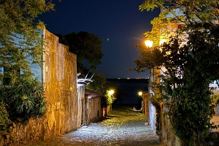 Cologne at sunset: Myths and Legends of the Historic Quarter Colonia at sunset: Myths and Legends of the Historic Quarter