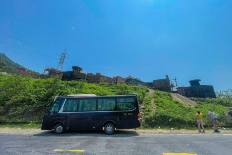 Prywatny transfer samochodem do Hue przez przełęcz Hai Van i plażę Lang Co