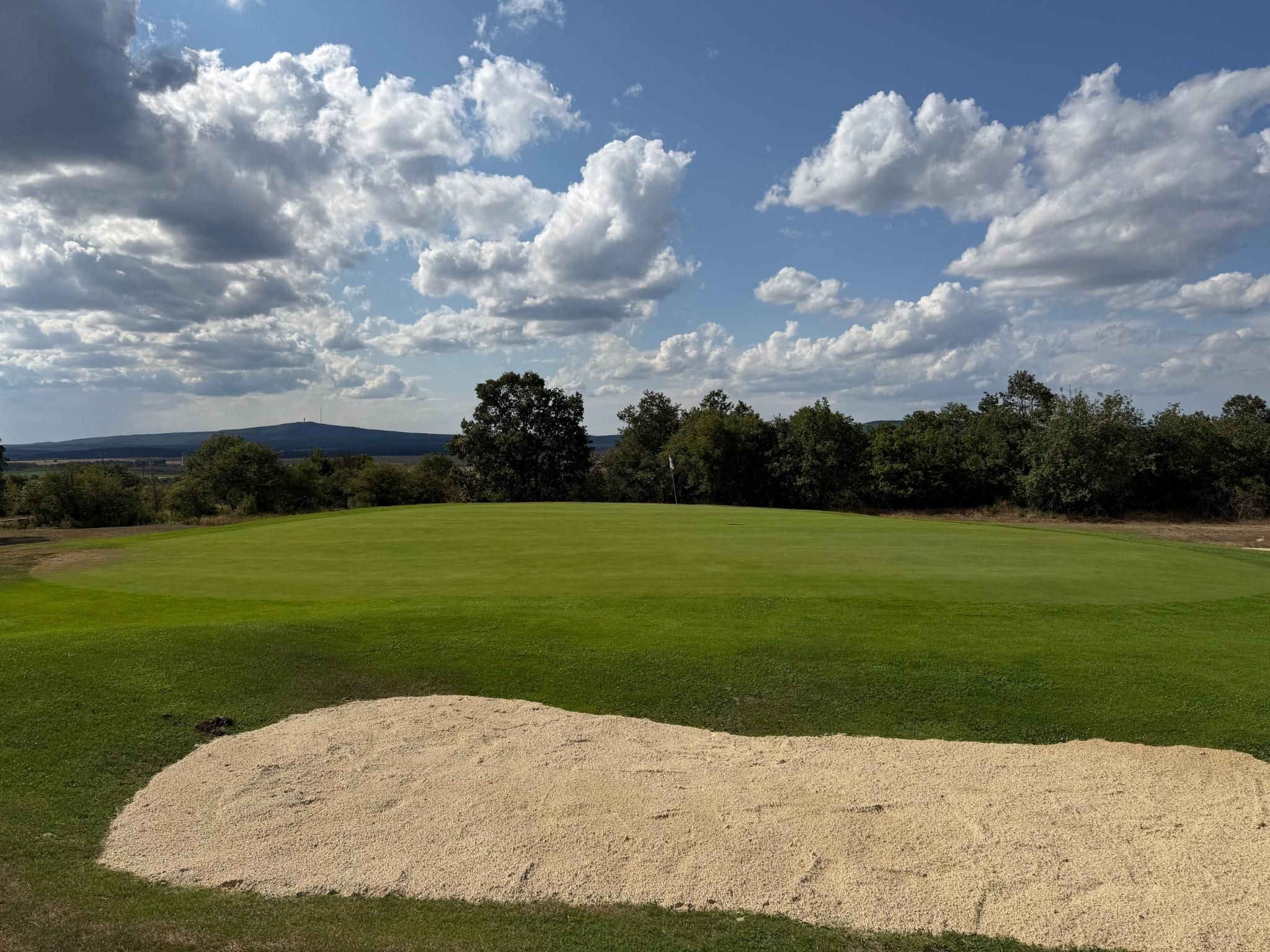 Balaton: Golf & Bootsfahrt mit Transfer