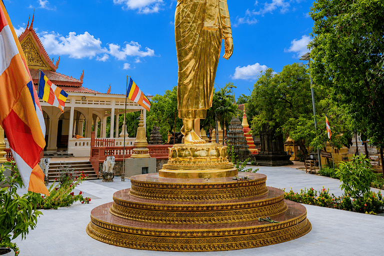 Siem Reap: 7 Iconic Highlights & Hidden Gems by Tuk-Tuk