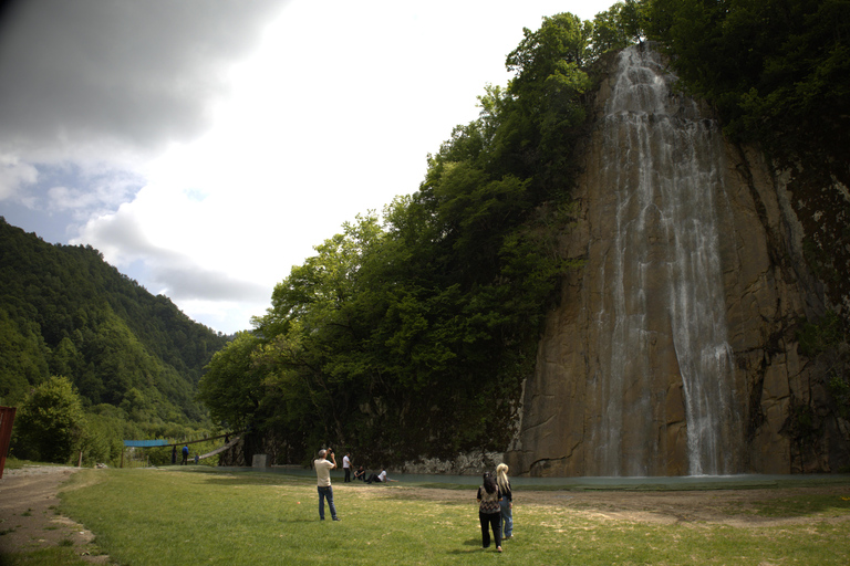 From Baku: Shaki Tour with Professional Photos