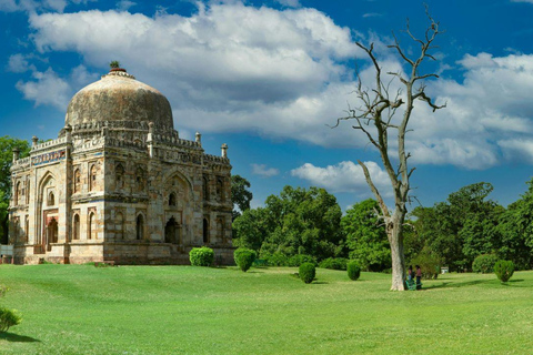 Da Delhi: tour privato di 3 giorni del Triangolo d&#039;Oro con hotelDa Delhi: tour privato di 3 giorni nel Triangolo d&#039;Oro con hotel