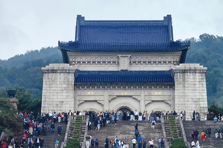 Nanjing Sun Yat-sen Mausoleum: Ticket to the Modern Monument
