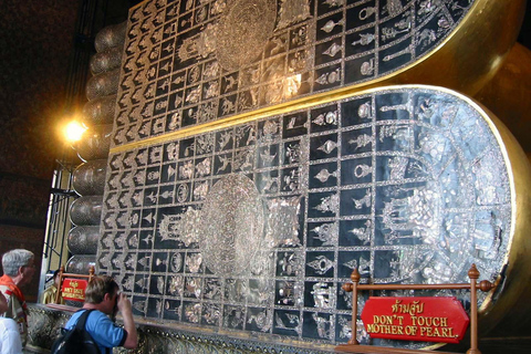 Bangkok: Grand Palace, Wat Pho, Wat Arun Sacred & Local Tour Tha Maharaj