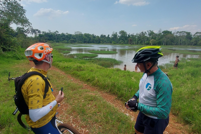 Wycieczka rowerowa Przeżyj 3 kraje w jeden dzieńPrzejażdżka rowerowa po Brazylii, Paragwaju i Argentynie: Wycieczka rowerowa